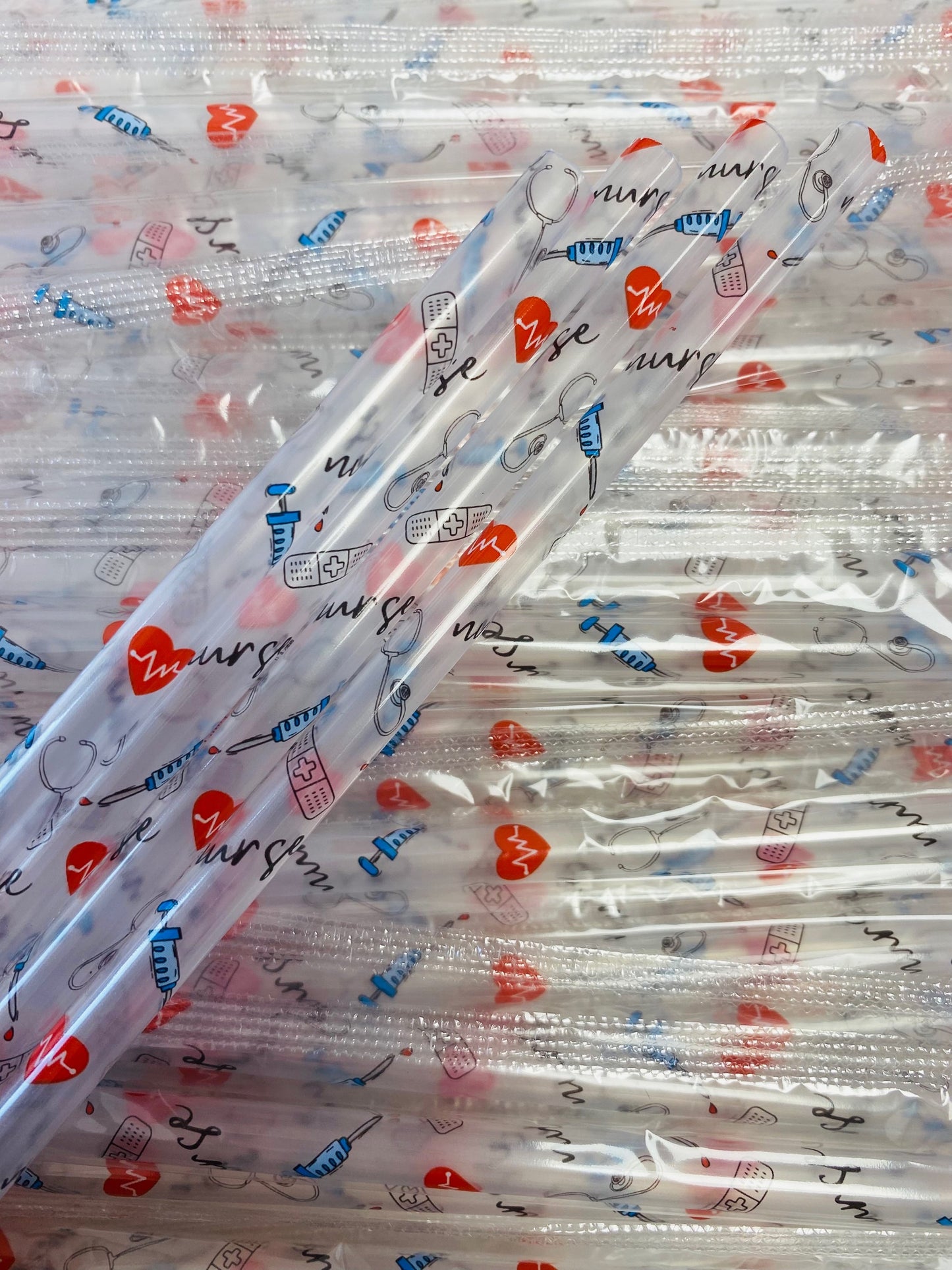 Nurse Straw Clear image 0