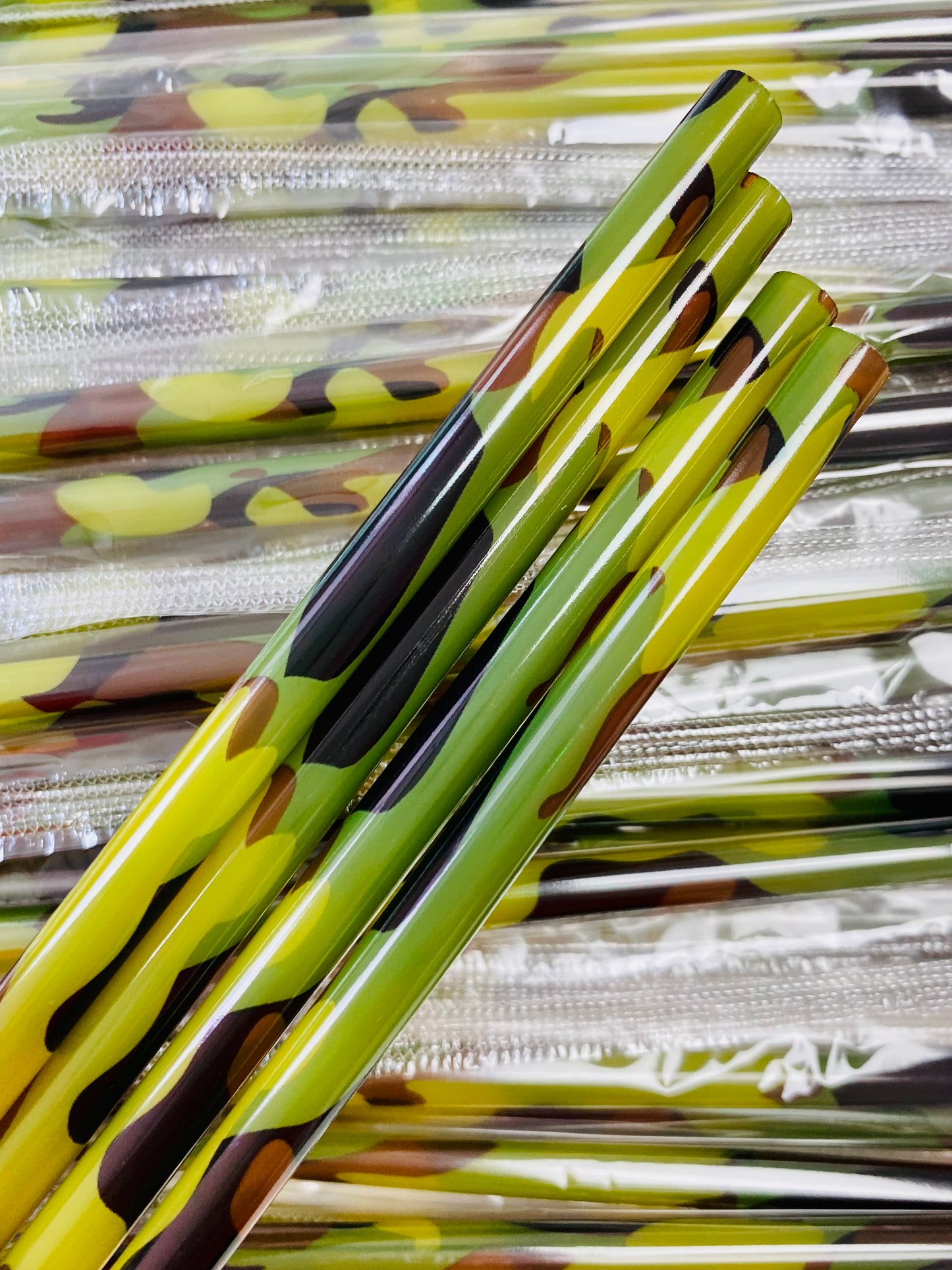 Green Camouflage Straw image 0