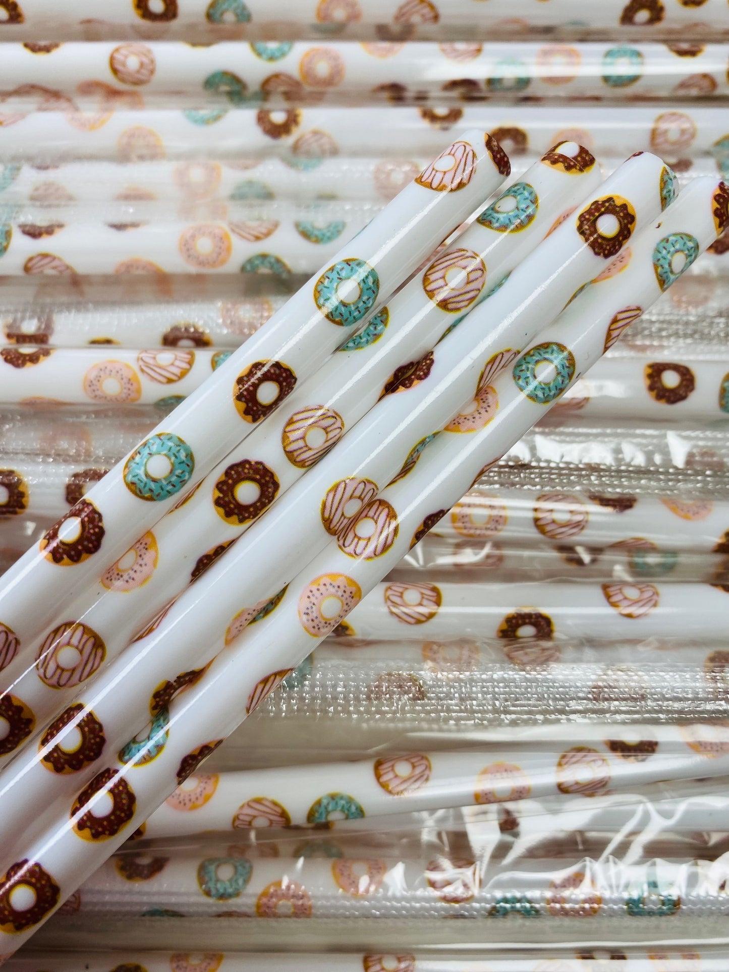 Donut White Straw image 0