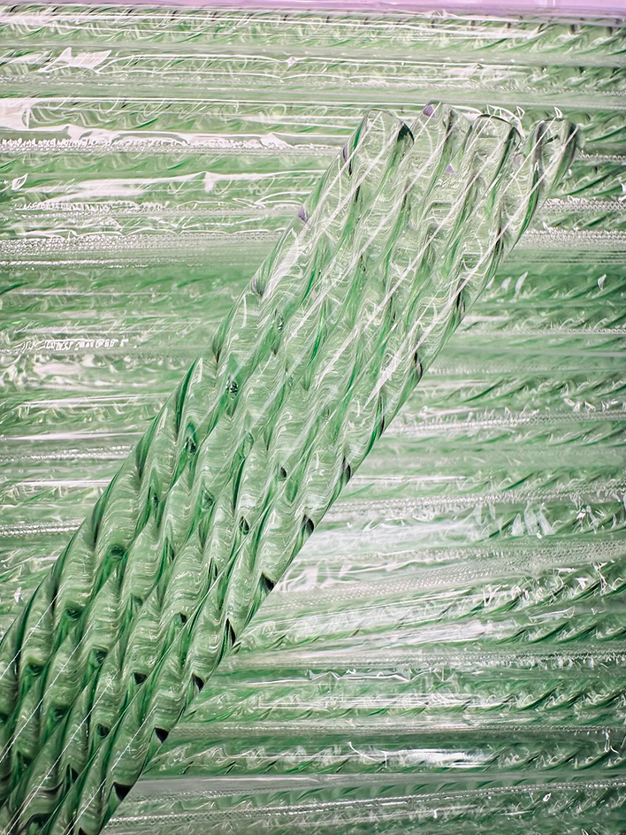 Pastel Green Swirl Straw