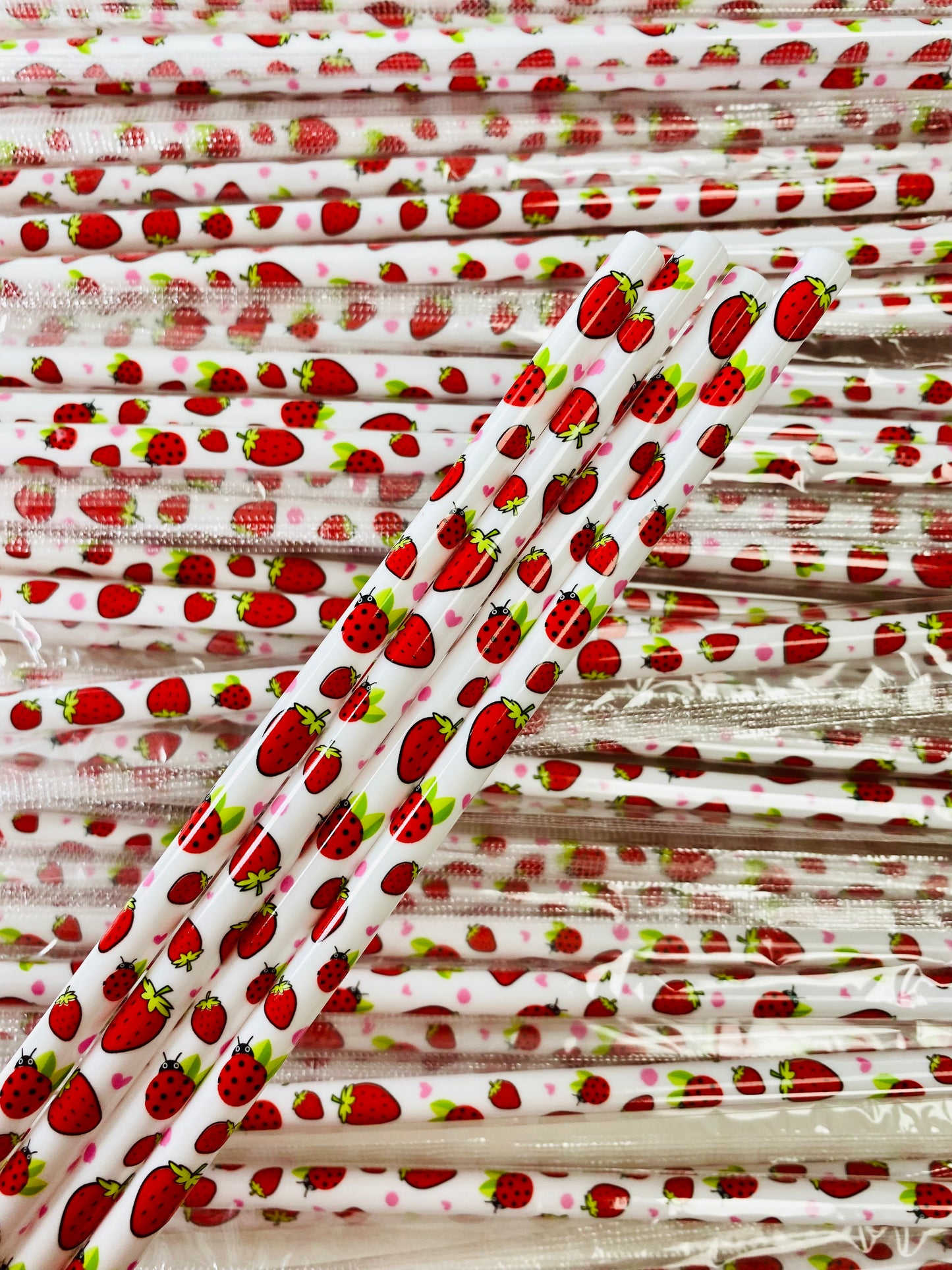 Strawberry White Straw image 0