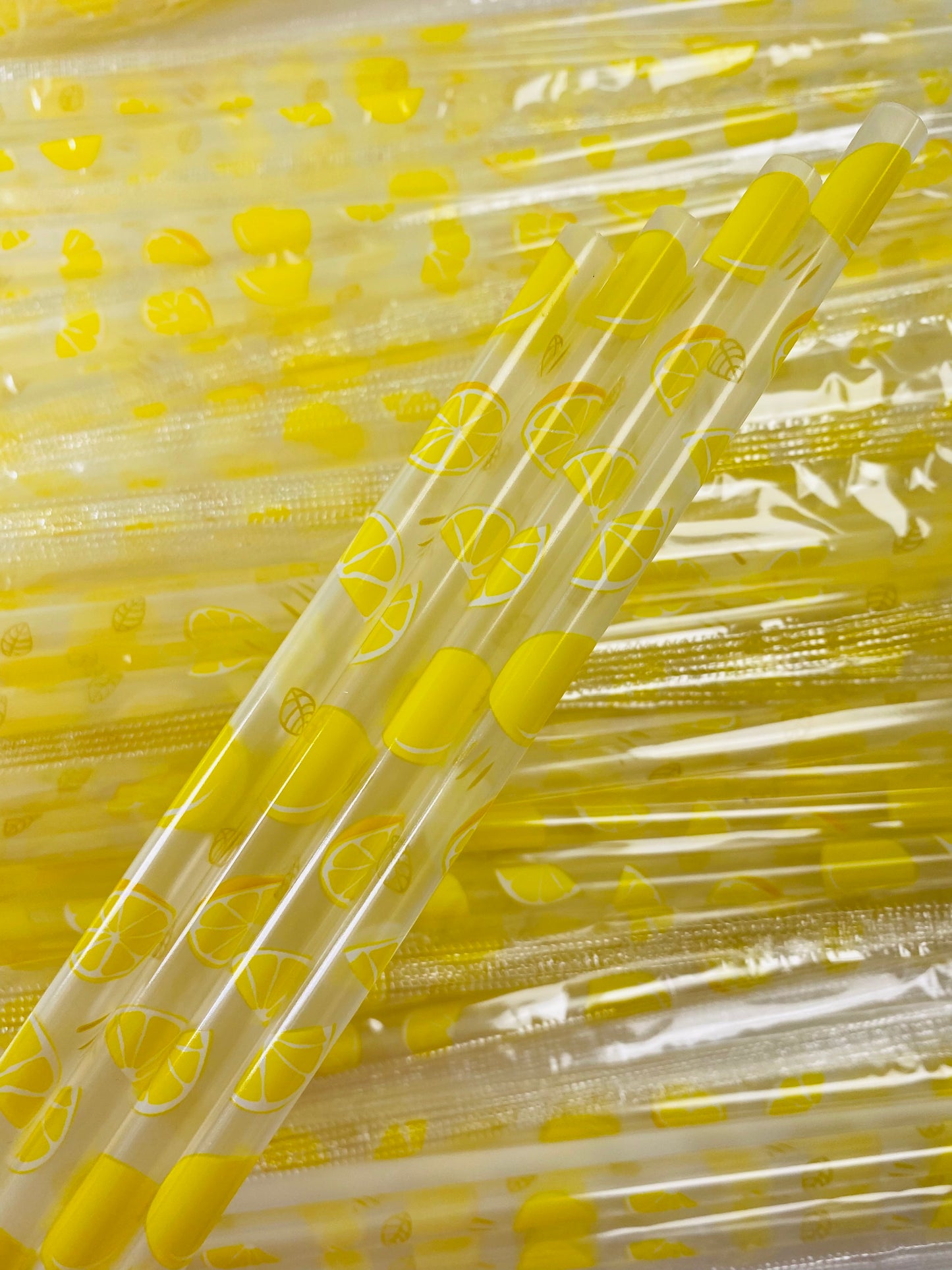 Lemon Clear Straw image 0