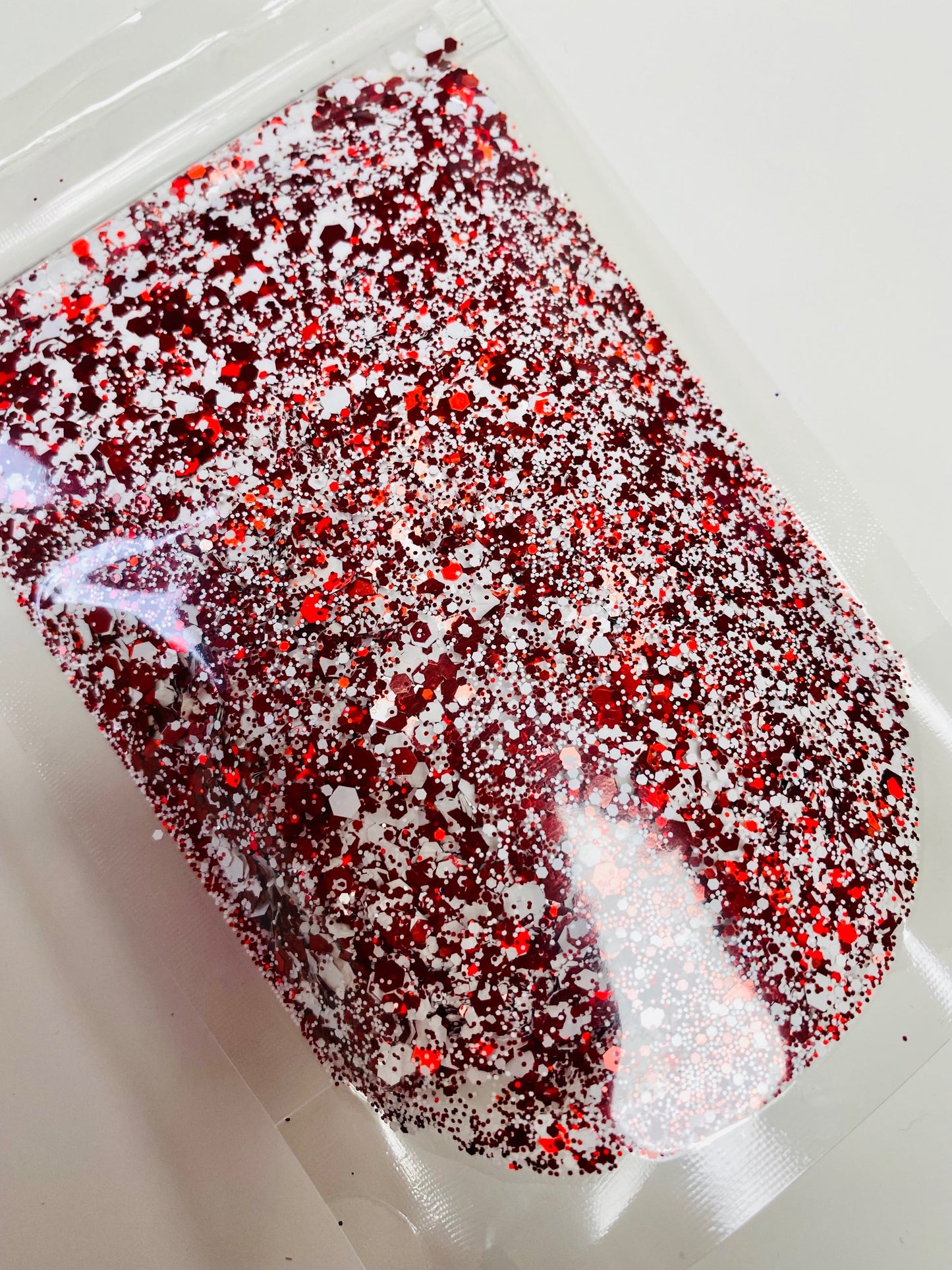 Mrs Claus - Chunky Glitter Mix image 1