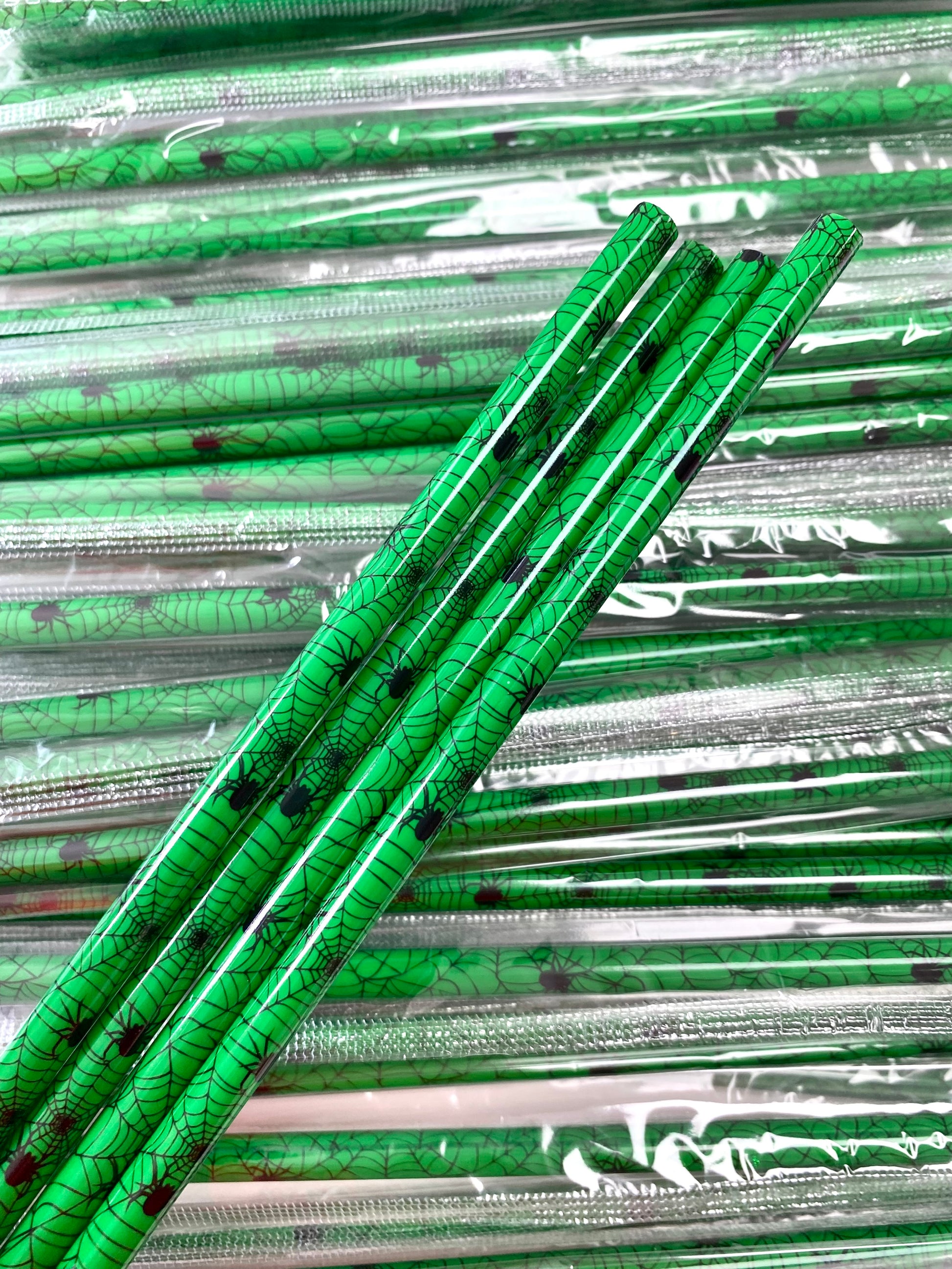 Green Spider Web Straw image 0