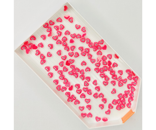 Retro 3D Heart Bombs Cabochon Flat Back Charm (Pack of 20) image 0