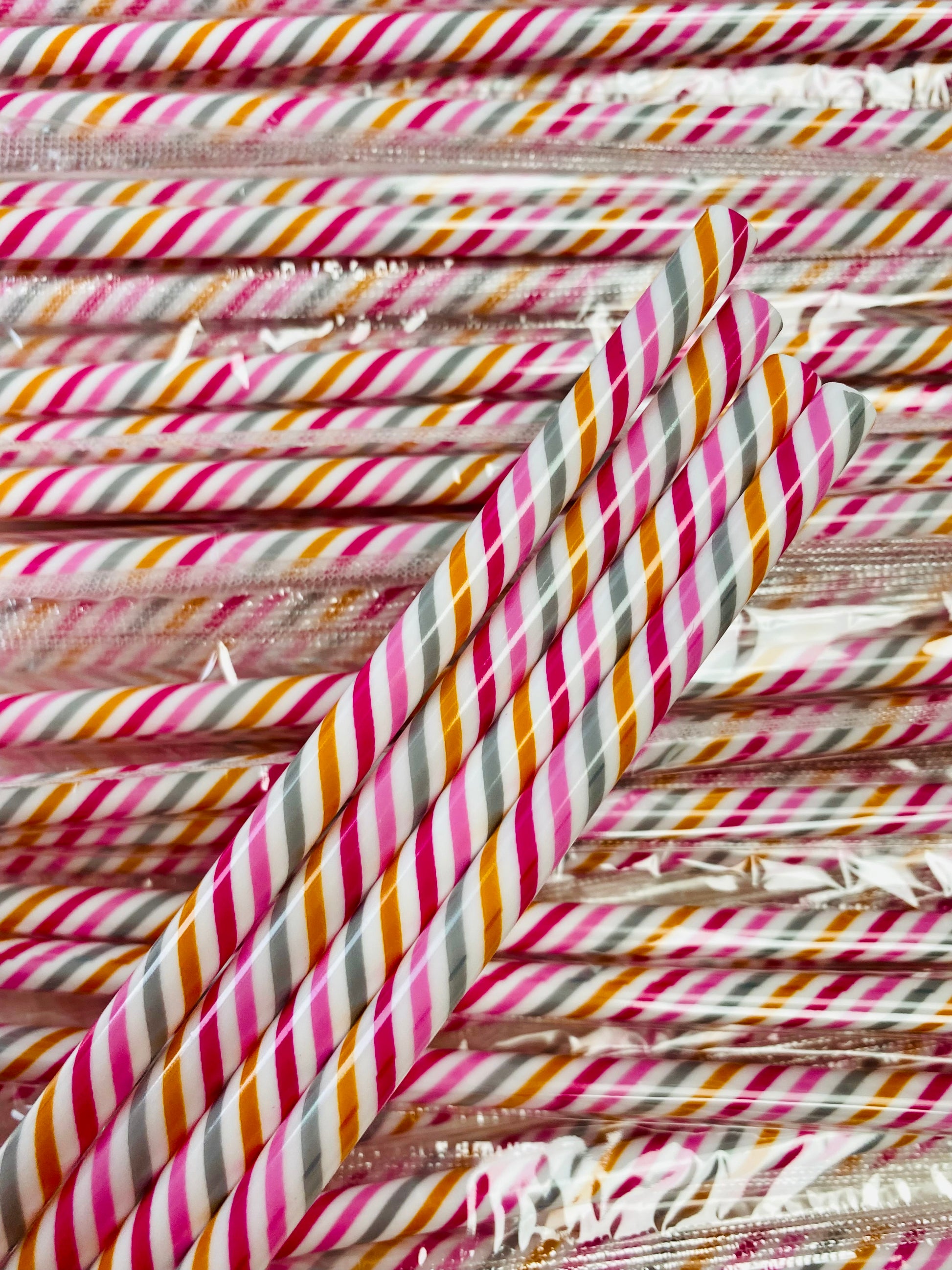 Coloured Diagonal Stripes Straw image 0