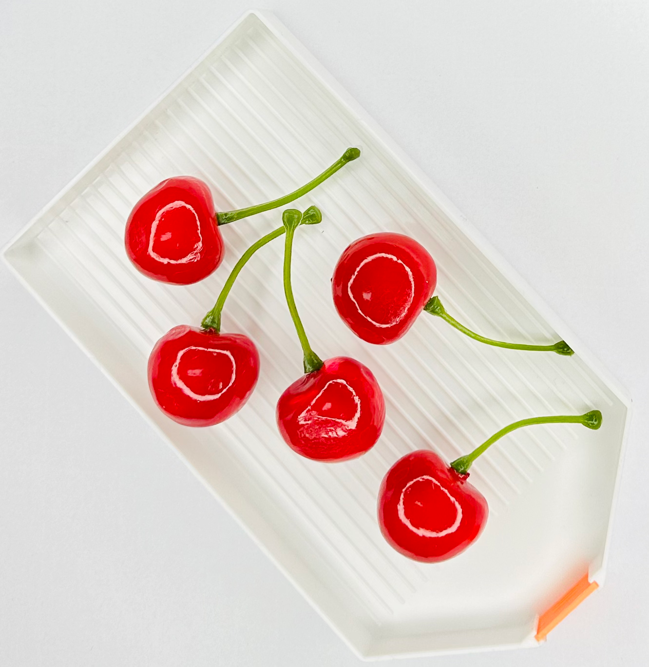 Imitation Cherries (Pack of 5) image 0