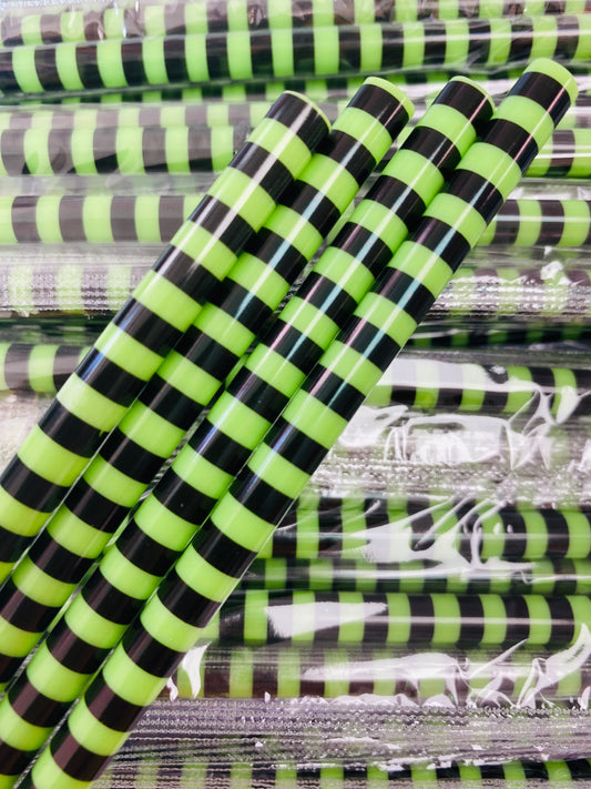 Black and Green Stripes Straw image 0