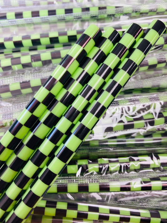 Black and Green Checker Board Straw image 0
