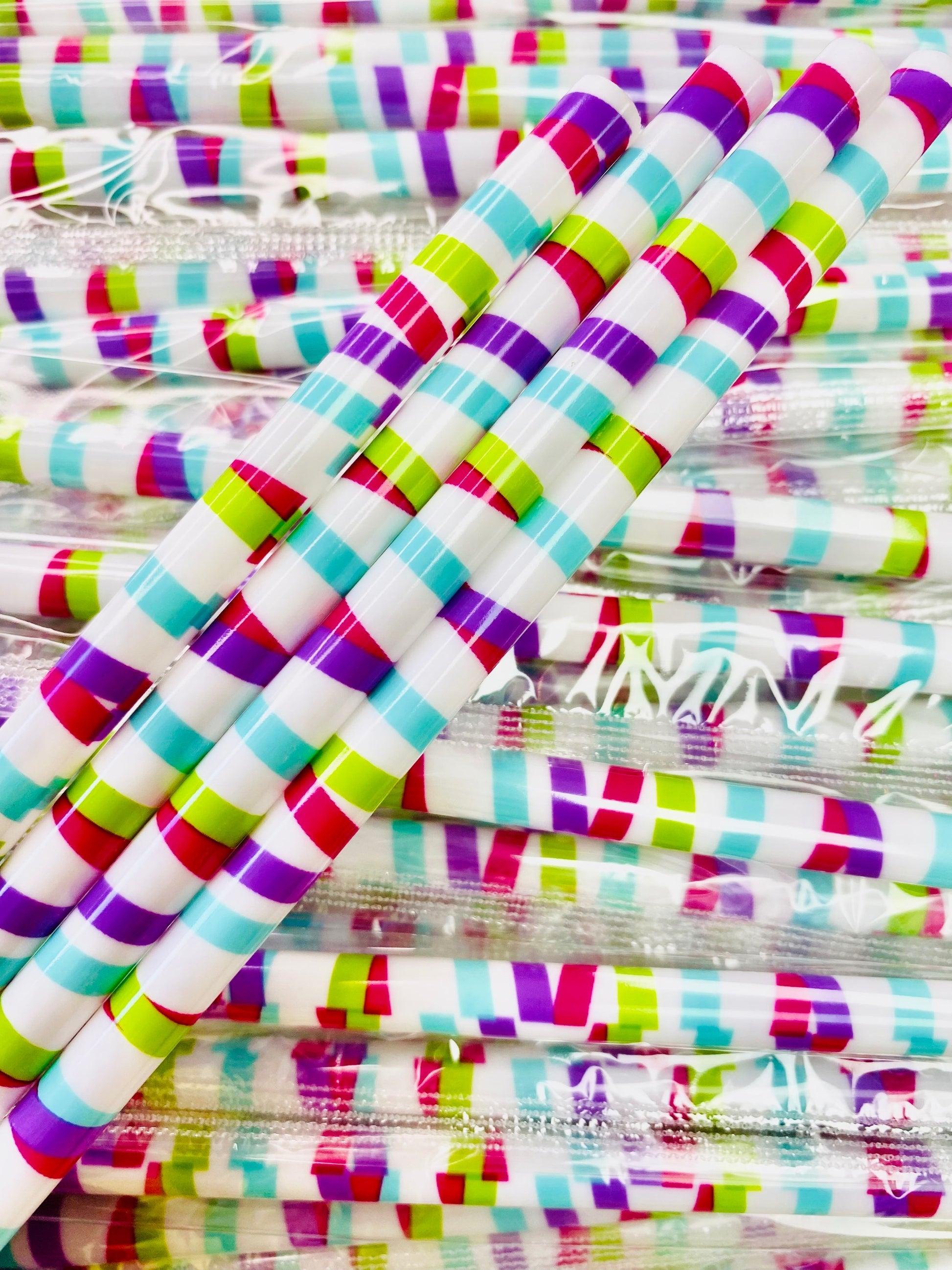 Confetti Stripes White Straw image 0