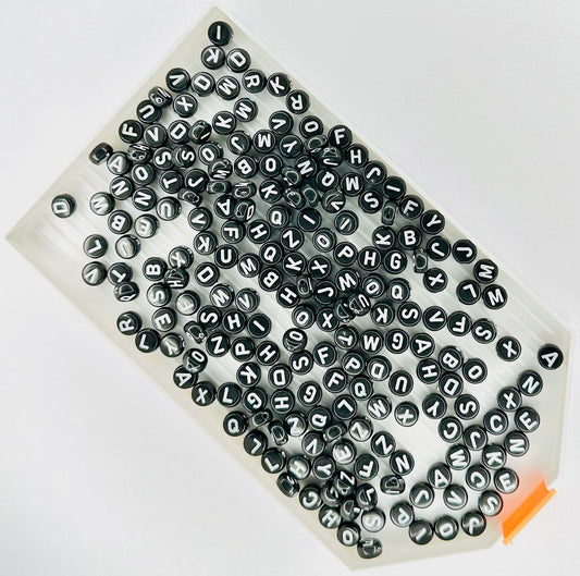 Black and White Letter Beads (Pack of 200) image 0