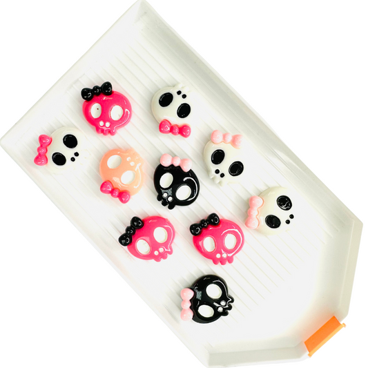 Lady Skulls (Pack of 10) image 0