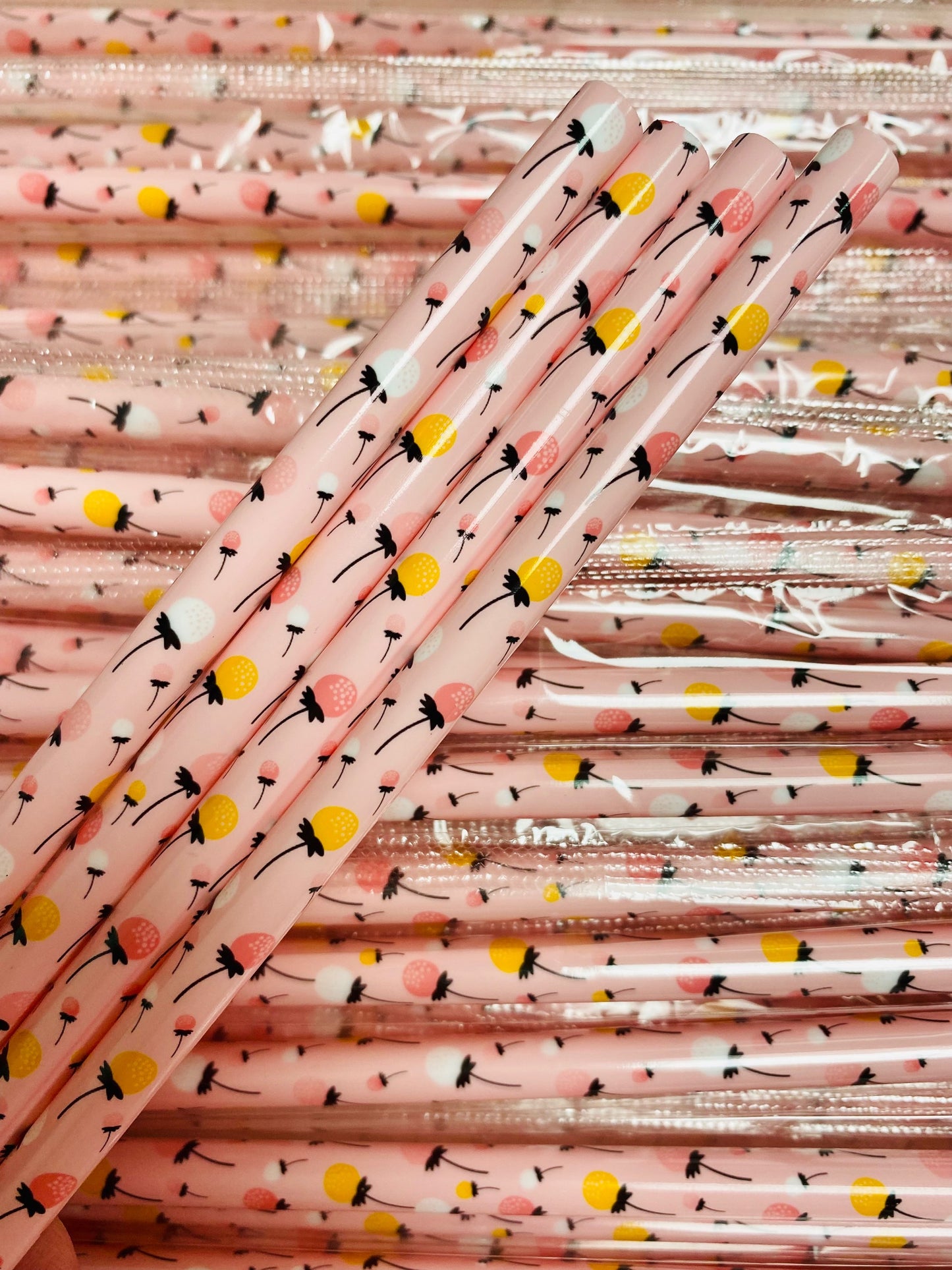 Dandelion "Ping-pong Chrysanthemum" Straw image 0