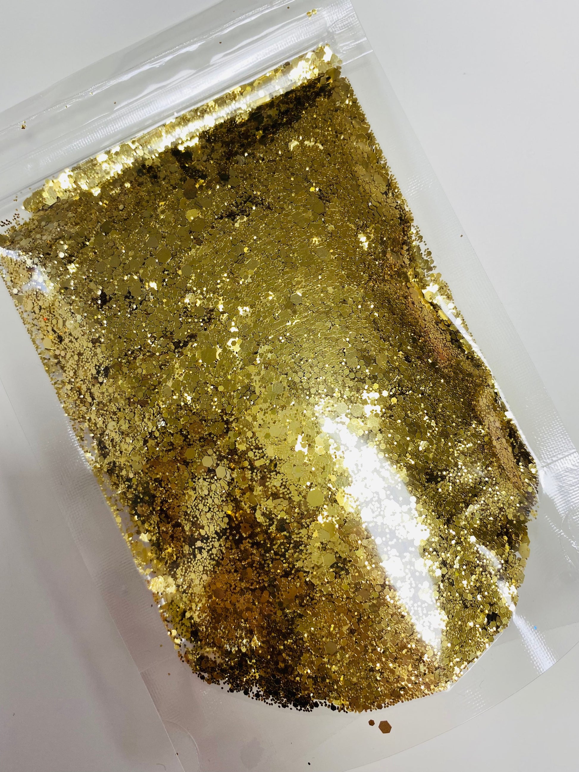 Aureum - Metallic Chunky Glitter Mix image 1