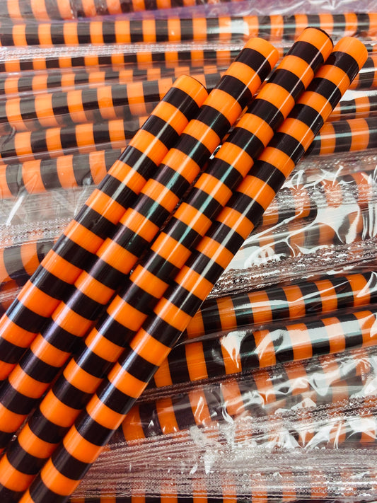 Black and Orange Stripes Straw image 0
