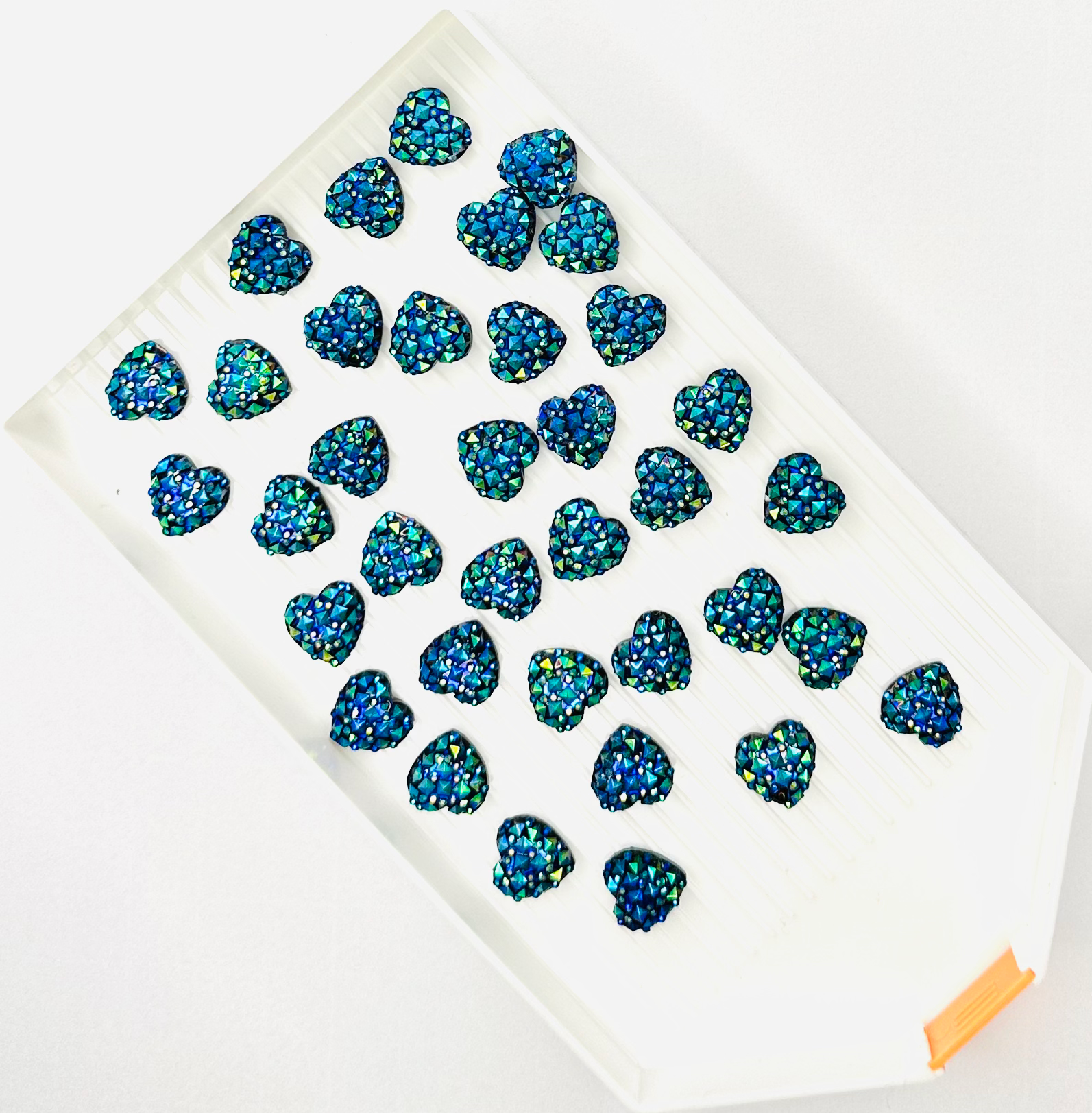 Midnight Blue Sparkly Heart Cabochon Flat Back Charm (Pack of 20) image 0