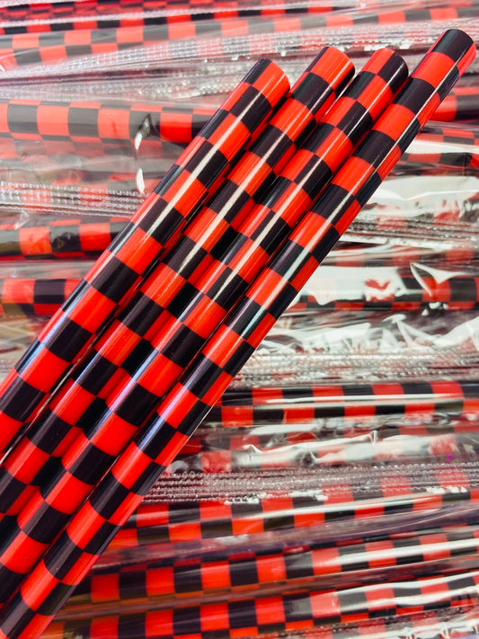 Black and Red Checker Board Straw image 0